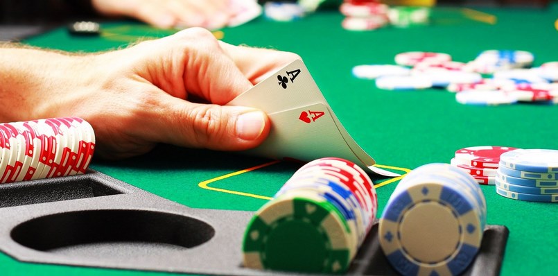 Thuật ngữ trong Poker chỉ bộ bài